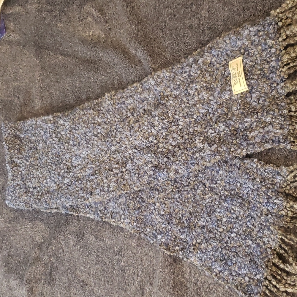 Scarf mucros weavers